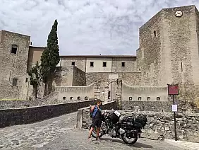 fb_img_1645097121657