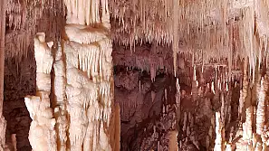 grotte di castellana: una meraviglia del sottosuolo pugliese