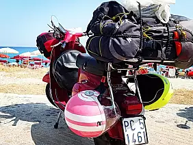 viaggio in vespa in sud italia