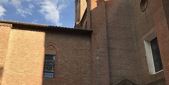 campanile monte oliveto maggiore