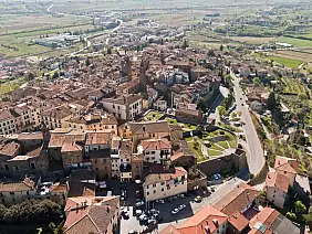 the,town,of,monte,san,savino,tuscany-italy