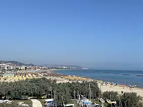 205ac1dd_47ef_4fee_8404_e31bd0becaf5