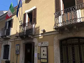 812da161_26b4_48f5_a3a8_5de6c9664f7d