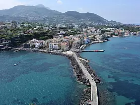 ischia_panorama_dal_belvedere_del_convento