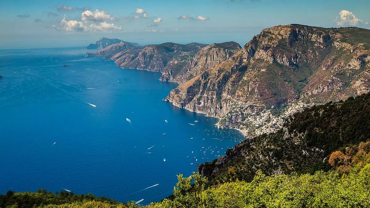 il sentiero degli dei è il modo più incredibile di scoprire la costiera amalfitana