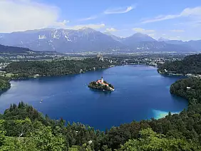 il_fiabesco_lago_di_bled_visto_dal_punto_panoramico_mala_osojnica