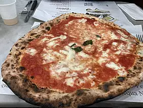 la_pizza_di_napoli