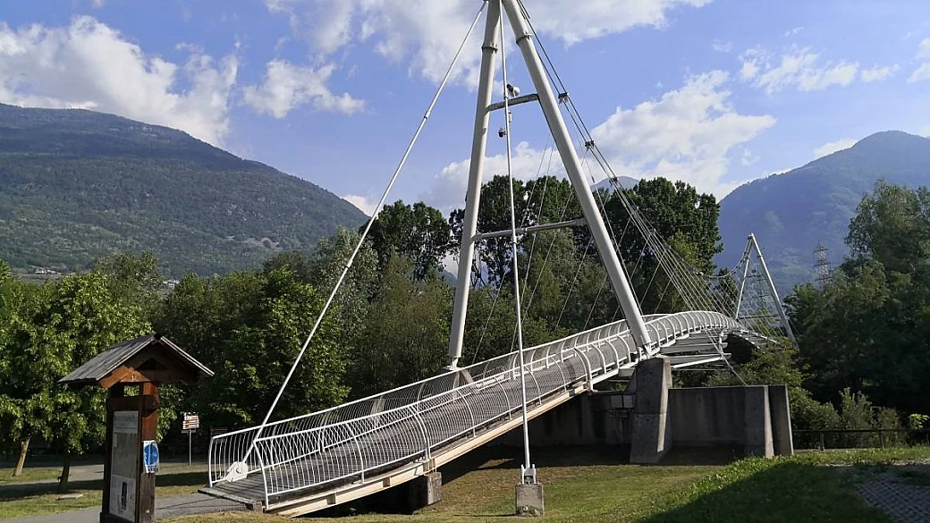 slow tour in valtellina