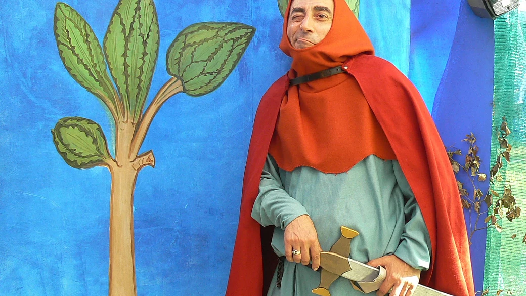 cosimo, dall'italia alla finlandia inseguendo il sogno del teatrino delle marionette