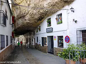 setenil_de_las_bodegas