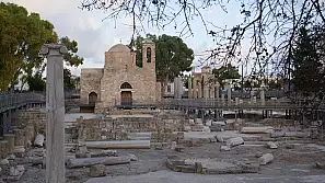 cipro, l'isola di afrodite. 17 giorni tra meze, spiagge e antiche chiese