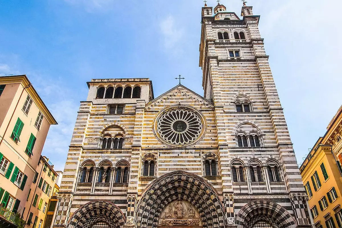 cattedrale di san lorenzo, una delle 10 basiliche e cattedrali italiane più belle