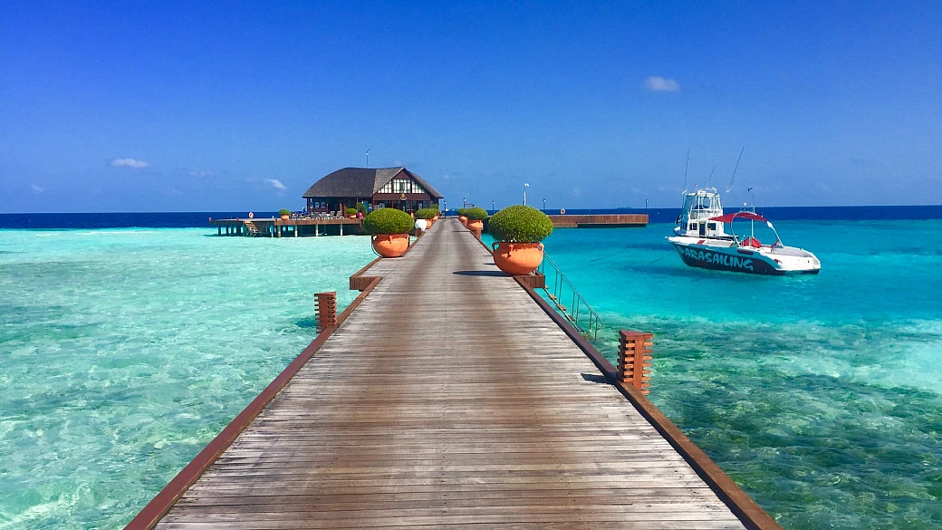 maldive, una vacanza tropicale tra relax ed esperienze imperdibili