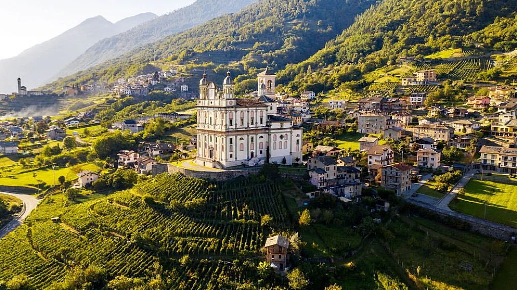 valtellina, sapori e tradizioni della valle olimpica che ospiterà i giochi di milano cortina 2026