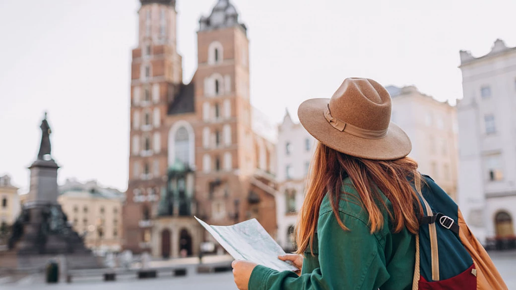 tendenze di viaggio del 2023: l'oriente affascina, l'italia stupisce ancora