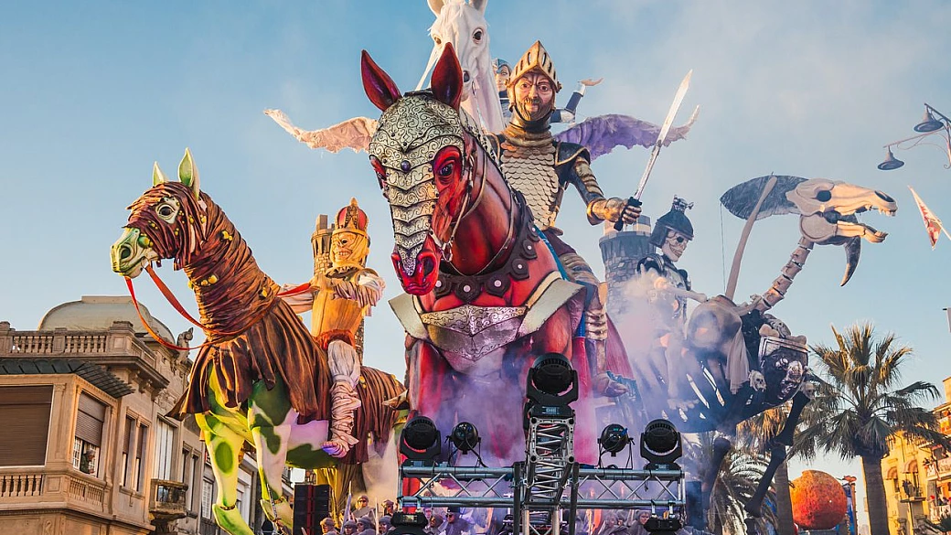 dall’italia al brasile: quali sono i carnevali più belli del mondo?