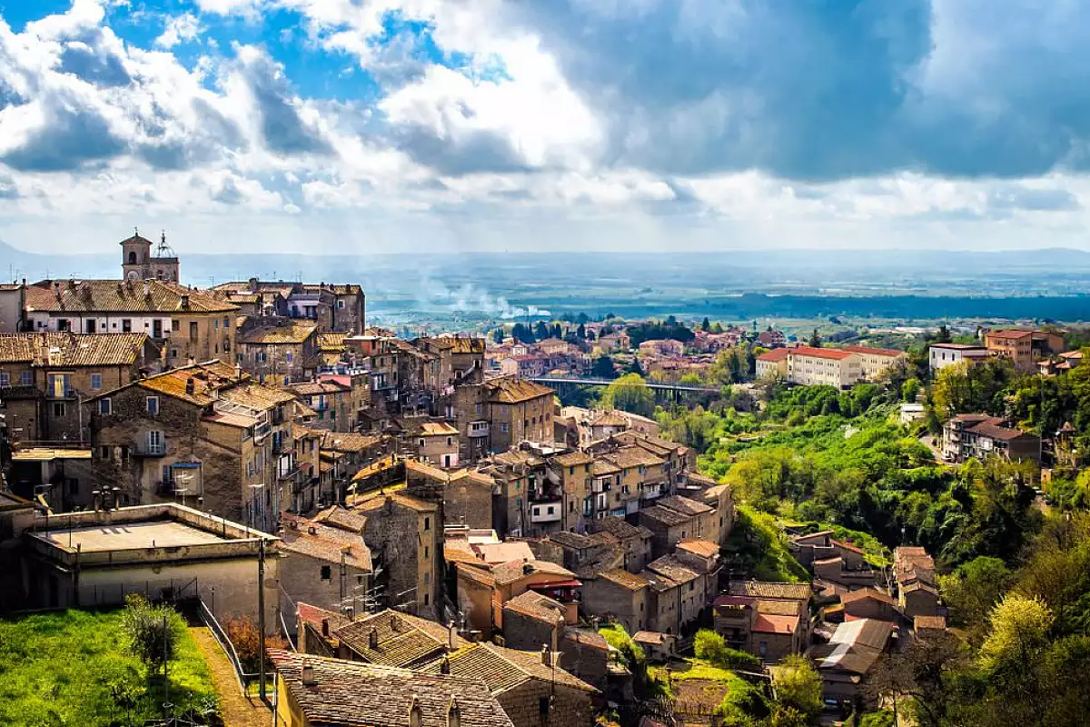 caprarola, uno dei più celebri borghi vicino Roma