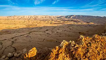 un viaggio indimenticabile tra paesaggi lunari e avventure emozionanti nel deserto del negev