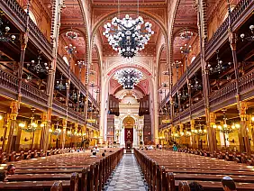 budapest,,hungary,-,july,5,,2010:,interior,of,the,great