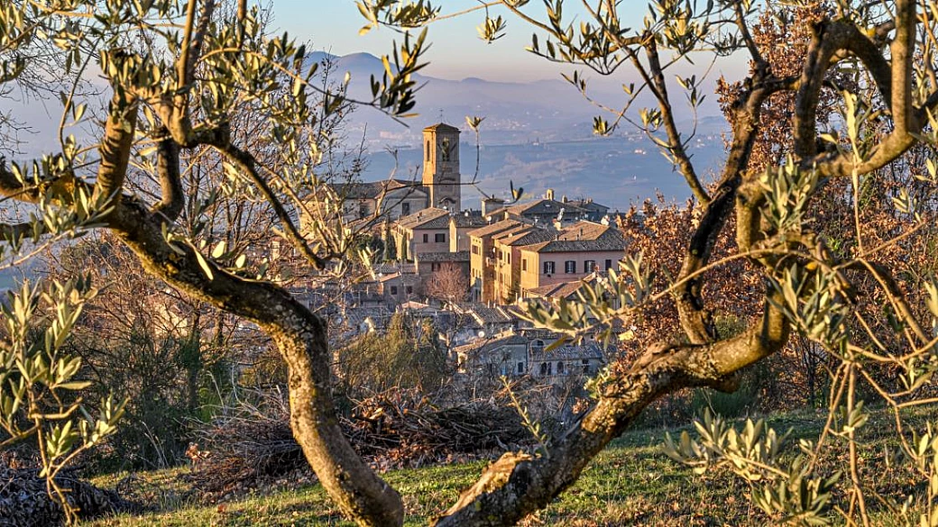 5 borghi romantici in umbria da scoprire a febbraio 2025