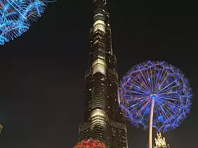 i_giochi_di_luce_del_burj_khalifa_a_dubai