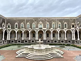 monastero_dei_monaci_benedettini_dettaglio_1