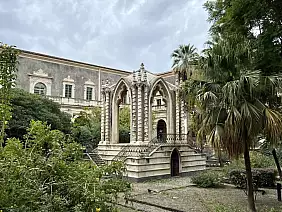 monastero_dei_monaci_benedettini_dettaglio_2