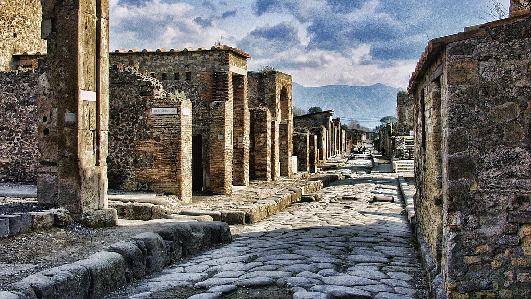 tg del turismo: revenge travel, cammini d'italia, nuove scoperte a pompei