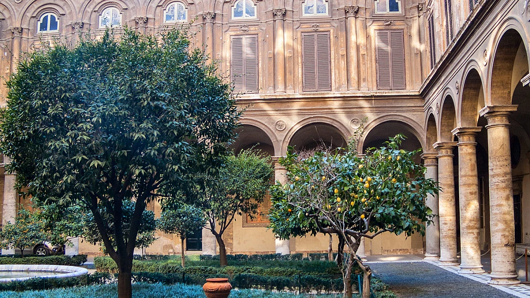 the secret apartment, ecco il palazzo di roma che nasconde un luogo incredibile