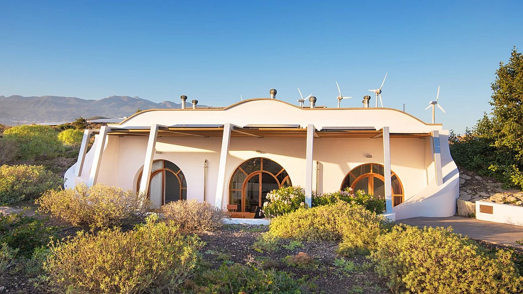 la vacanza più ecosostenibile che ci sia? ecco le case bioclimatiche di tenerife