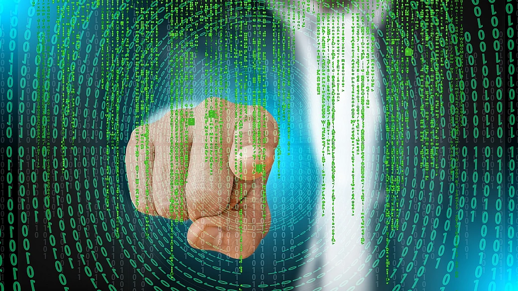 editoriale: l'algoritmo ci è o ci fa?