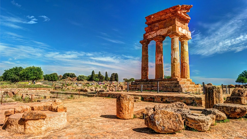 sicilia a ottobre: tutte le idee e i consigli giusti per una vacanza di mare fuori stagione