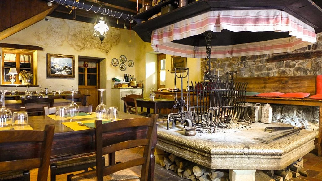 in veneto c'è un'osteria aperta da più di 500 anni: è la più antica d'italia, e si mangia benissimo!