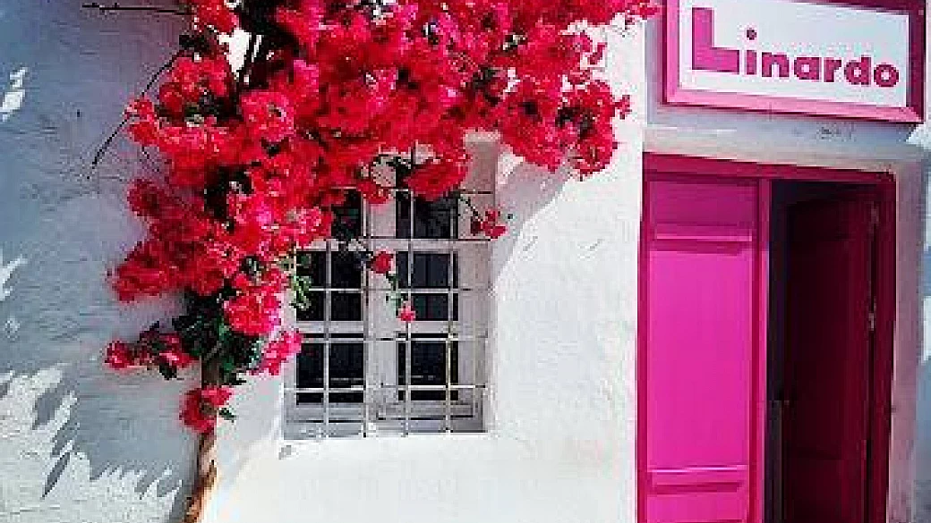 4 isole per un solo viaggio: le cicladi sono la perfetta meta per vivere il mare fuori stagione