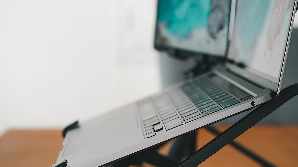 le meraviglie della tecnologia nel viaggio: gli strumenti del nomade digitale