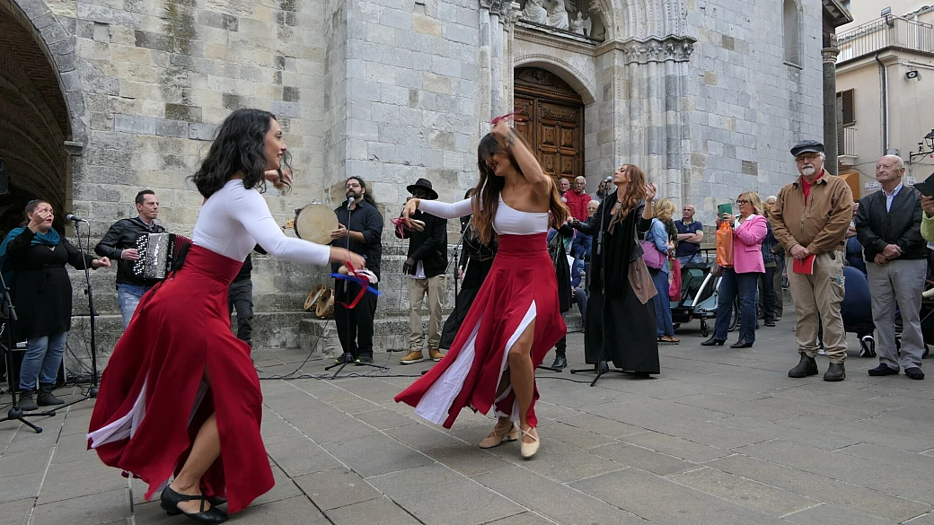 slow tour padano, 3 puntata: le tradizioni, viaggio in abruzzo