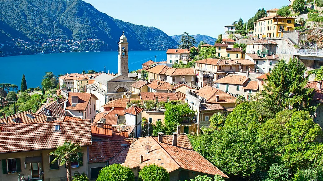 fatti da parte milano: la vera 'capitale dell'eleganza' in lombardia è il piccolo borgo amatissimo dai vip