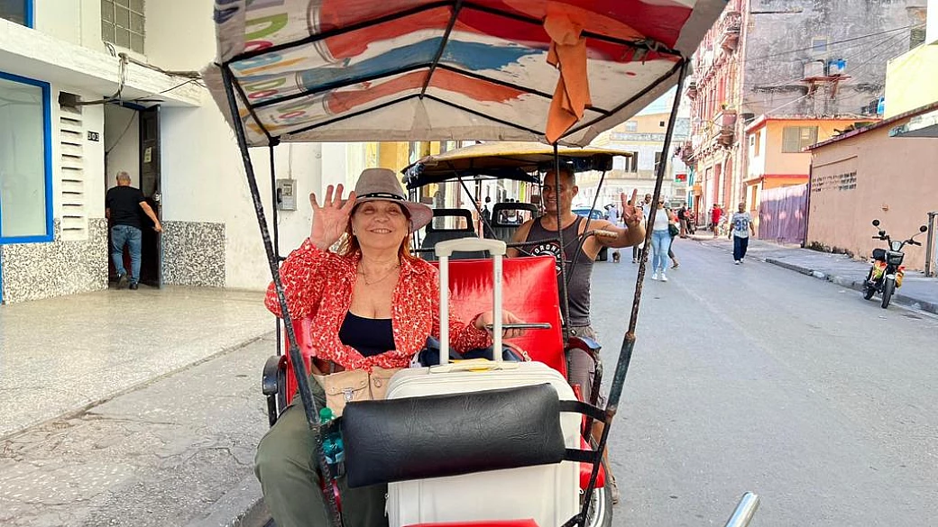 tg del turismo: speciale cuba in tv, il treno dei maya, i presepi italiani