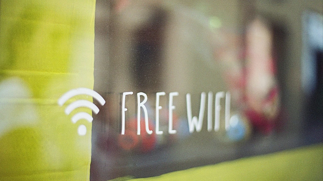 la caccia al miglior wi-fi: un viaggio nell'era digitale