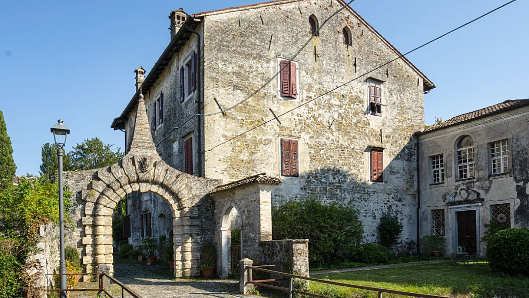 il paese più bello della regione è lui: dicembre è il mese perfetto per scoprirlo