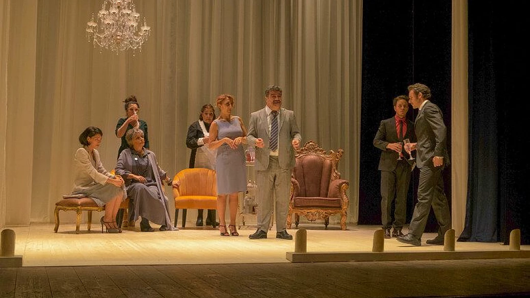 capodanno a teatro: 5 proposte originali e insolite per dare il benvenuto al 2024 all'insegna dello spettacolo