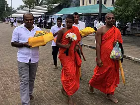 fedeli_sri_bodhi_anuradhapura