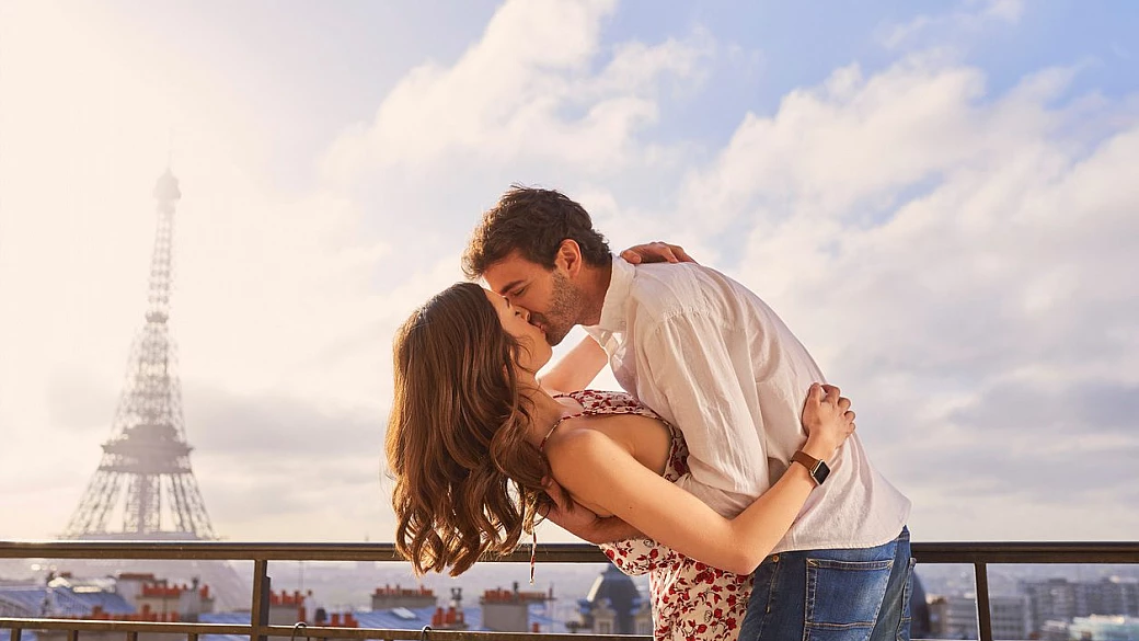 dall'italia al giappone: le 10 destinazioni più romantiche al mondo per il tuo san valentino in viaggio