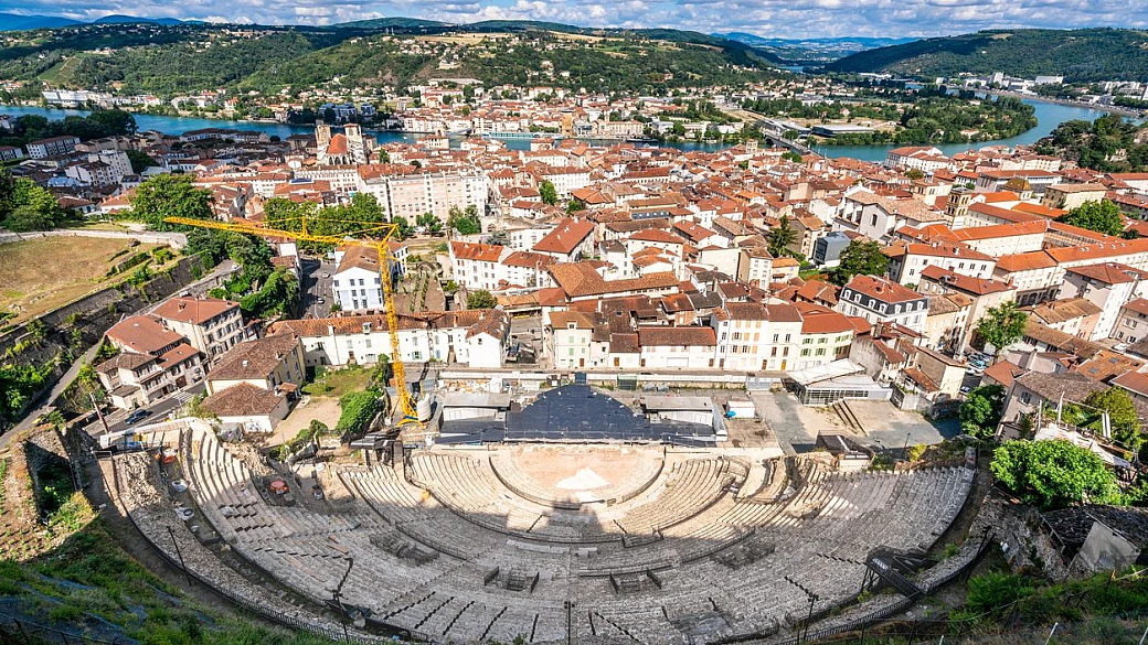 queste 3 città a solo un'ora da lione sono il modo perfetto per conoscere la francia più autentica