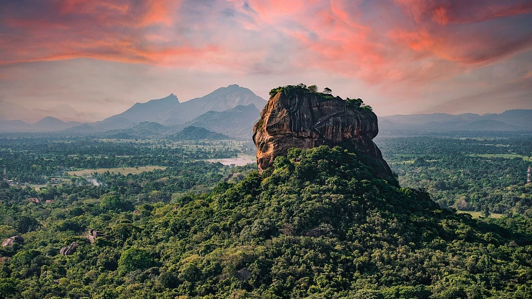 la 'lacrima dell'india' è l'incredibile isola verde nell'oceano indiano, e per visitarla servono almeno 10 giorni