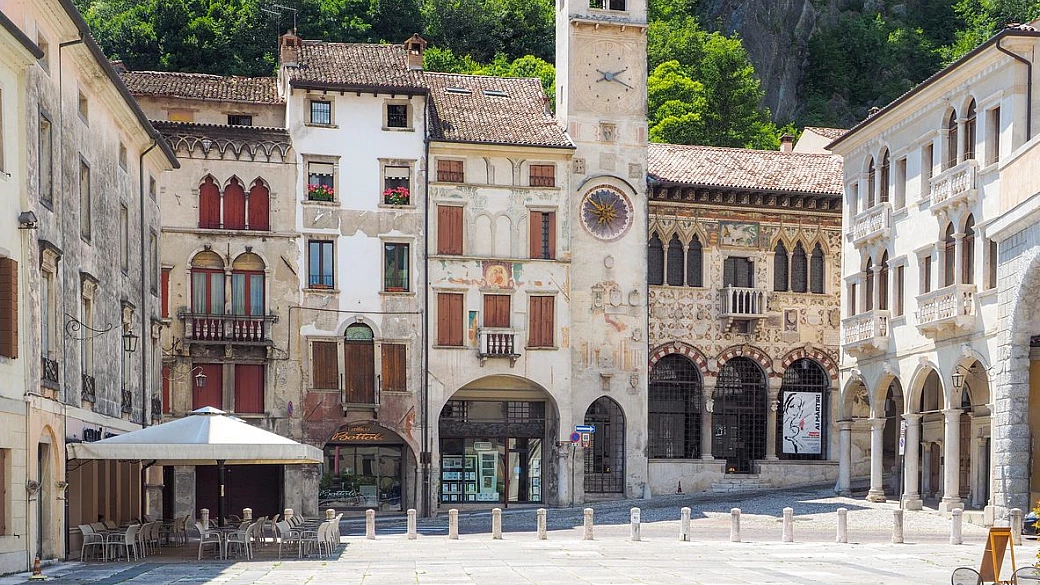 È la città che nel 1918 ha riscritto la storia d'italia: qui lo scorrere del fiume e le montagne sono un toccasana per l'anima!