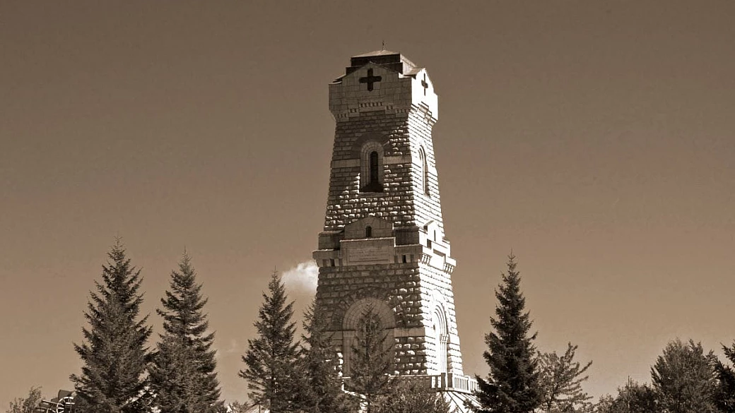 viaggio tra i sacrari militari d'italia: da redipuglia alla futa, per ricordare e conoscere