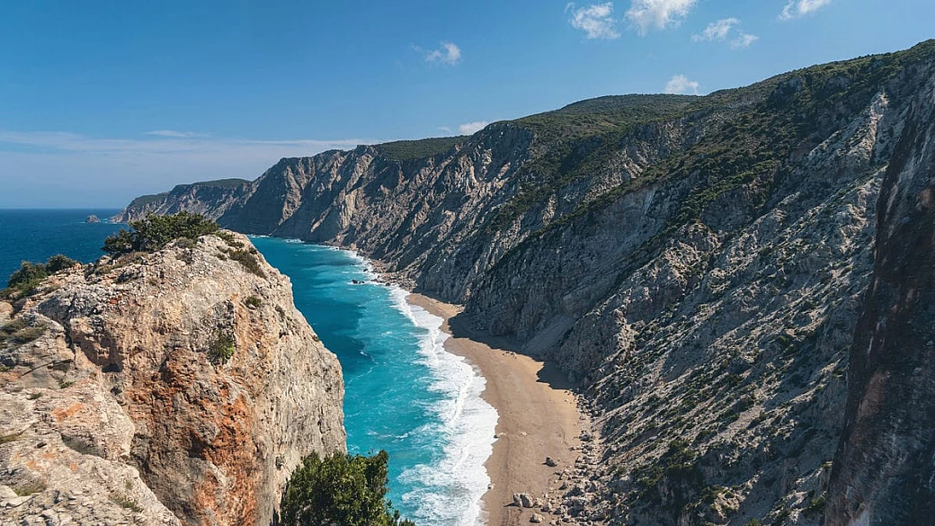 le spiagge più belle e i luoghi da (non) perdere: ecco la tua guida definitiva per il mare di cefalonia