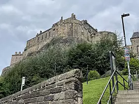 021_edinburgh_castle