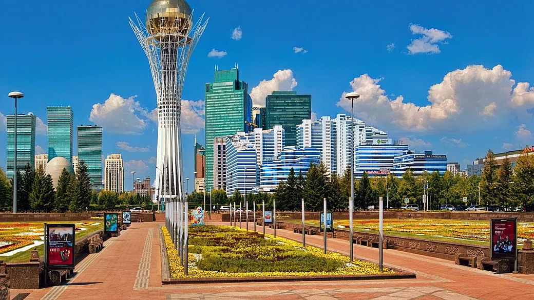 meravigliosa e tecnologica, proprio dove non ti aspetti: questa capitale dell'asia è una piacevolissima scoperta